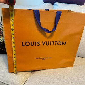 Large Louis Vuitton Shopping Bag